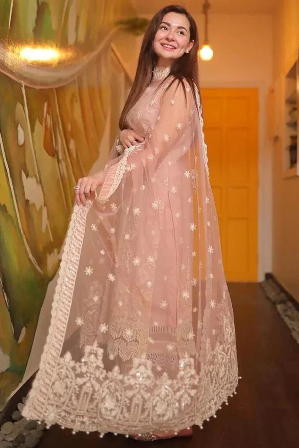 Faiza Saqlain 3-piece Lawn Embroidered Shirt with Organza Embroidery.
